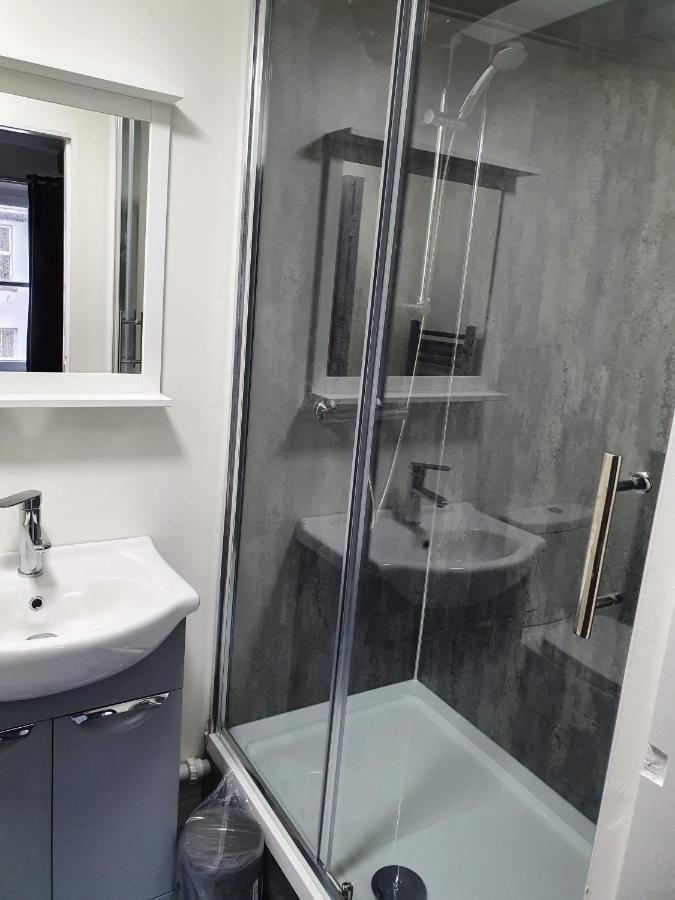 Red Lion Rooms - Self Check In Dalton in Furness Exterior photo